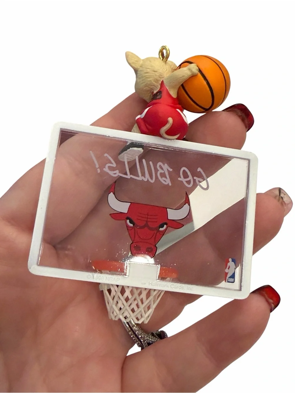 Chicago Bulls 1998 Hallmark Keepsake Ornament Official Licensed NBA Basketball